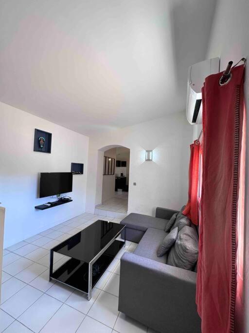 Hashtag-Le Cosy Castelnauvien Apartment ภายนอก รูปภาพ