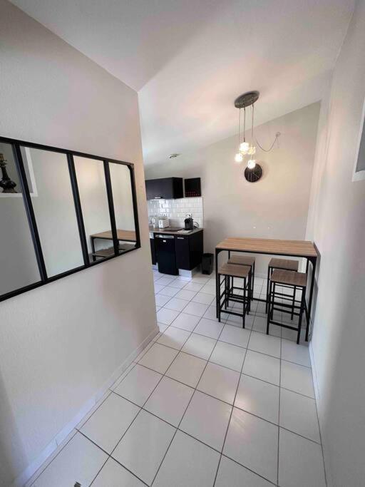 Hashtag-Le Cosy Castelnauvien Apartment ภายนอก รูปภาพ